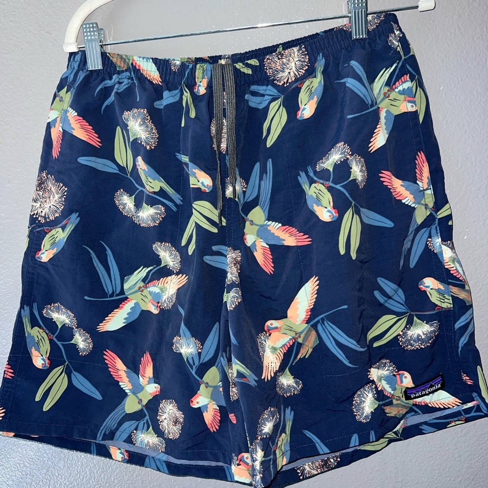 Patagonia Navy Parrot Print Shorts M